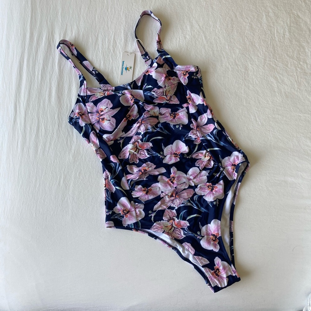 Beachsissi Womens Navy Blue Floral Bathing Suit NEW WITHOUT TAG Size L